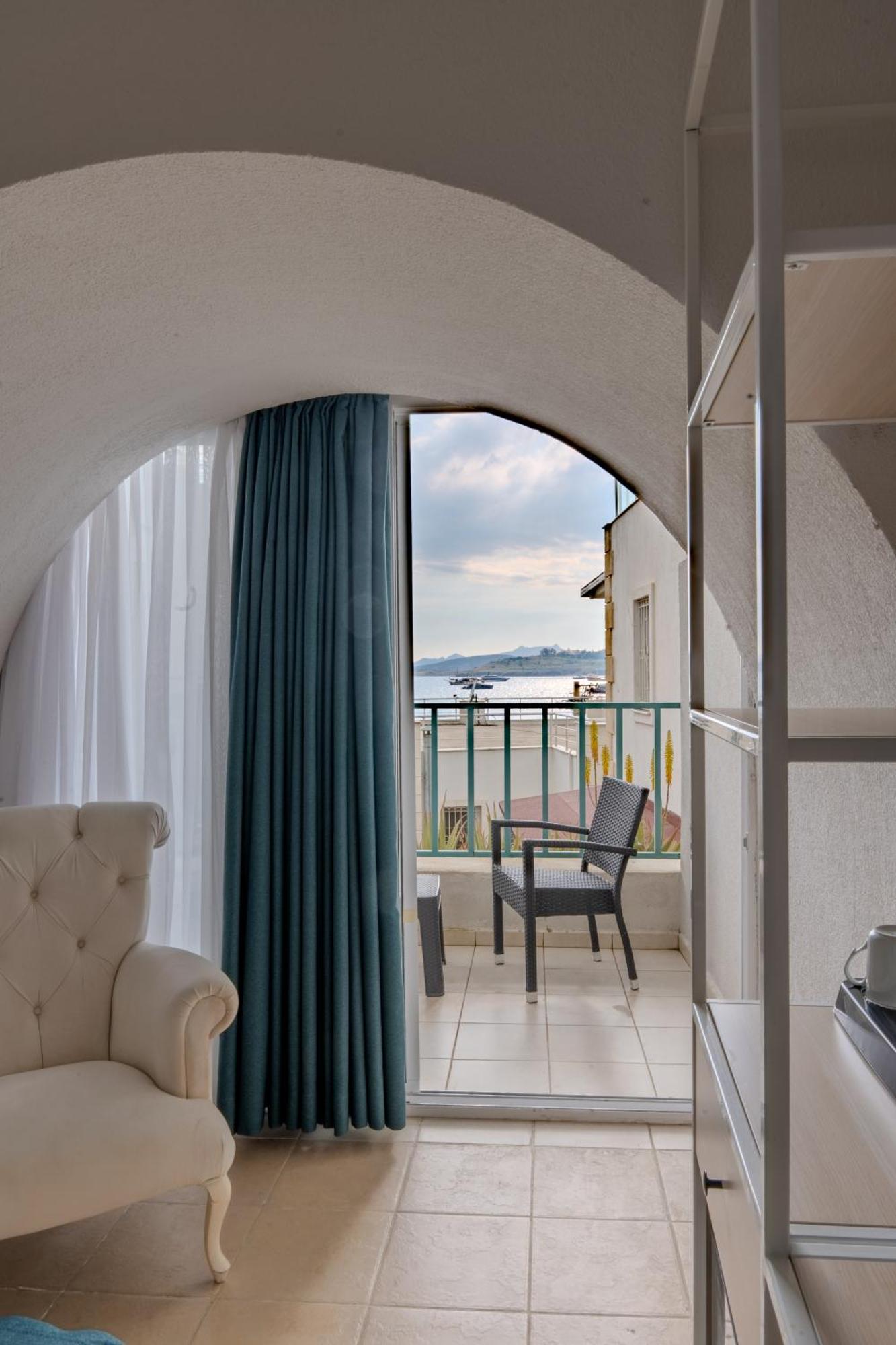 Mia Hill Suites Bodrum Exterior photo
